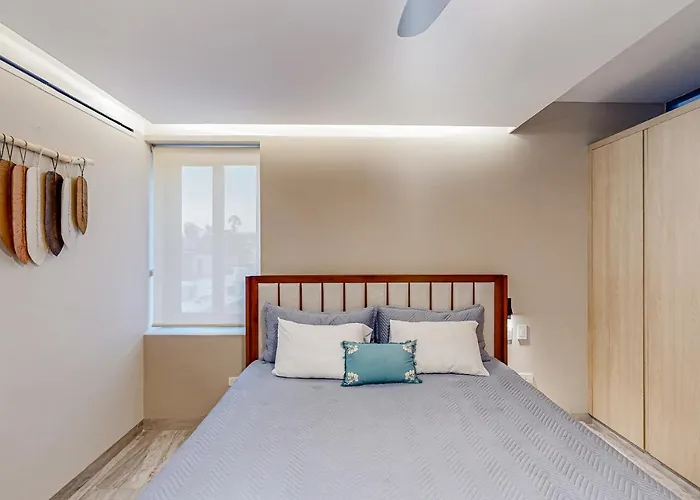 Cardinal Living D-301 Apartahotel